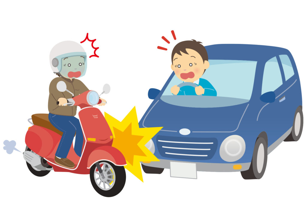 自動車とバイクの交通事故